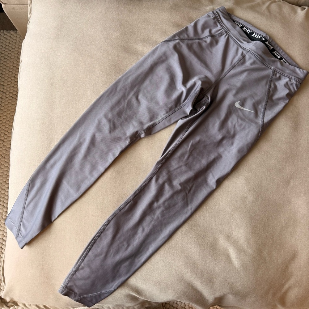 Nike Light Gray Leggings